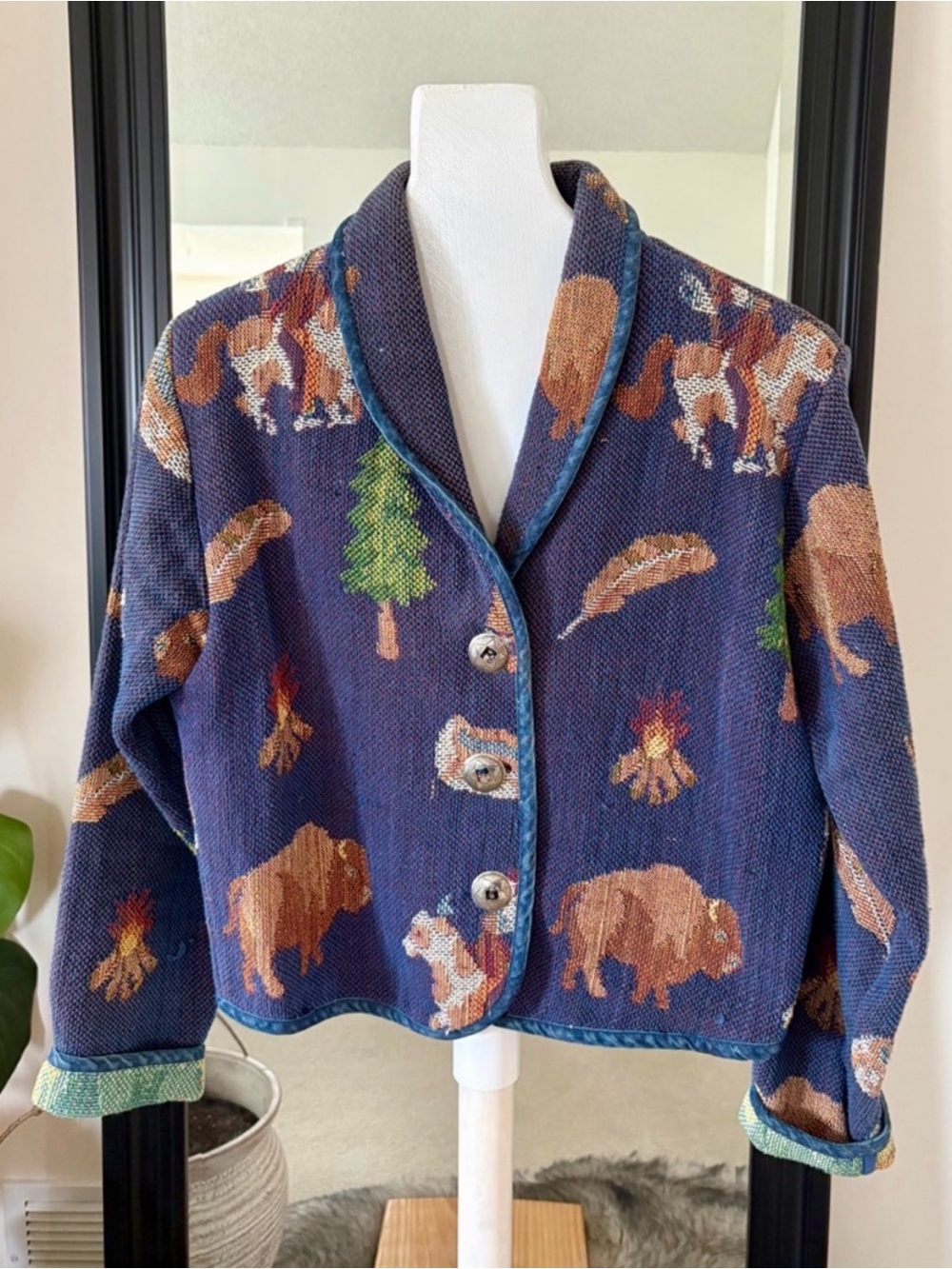Women’s Western Tapestry Blue Buffalo Jacket
